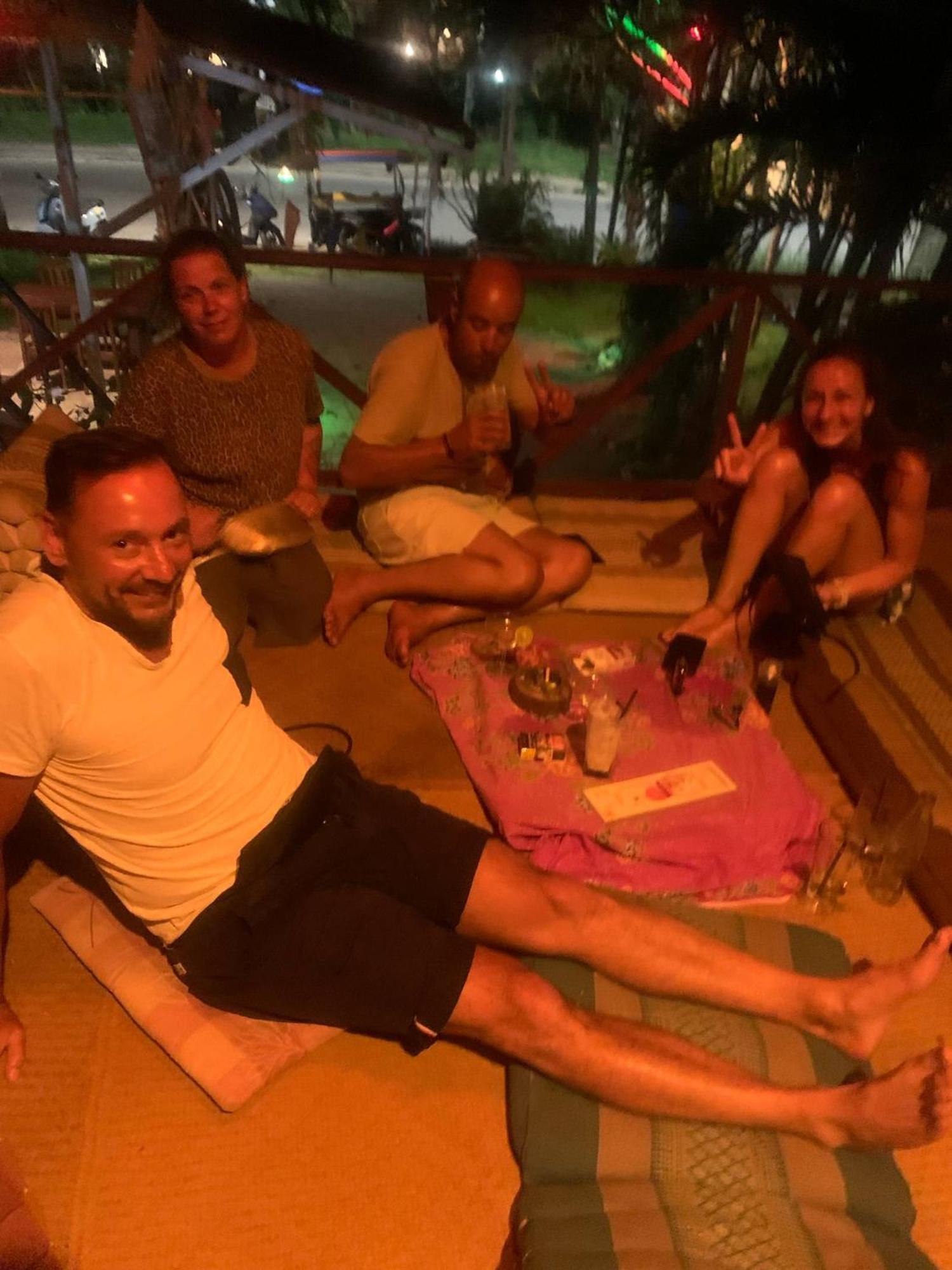 The Lazy Bar Guest House Ao Nang Εξωτερικό φωτογραφία